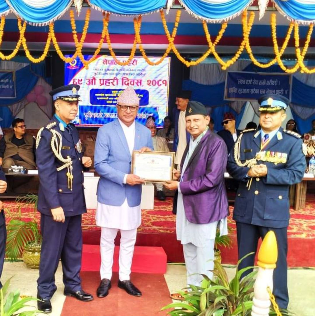 पत्रकार शिव भट्टराईको अपराधजन्य अनुसन्धानमा उच्च योगदान, प्रहरी दिवसका अवसरमा सम्मानित