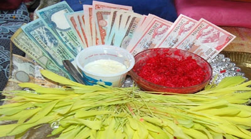 दशैँको टीका लगाउने र आशीर्वाद लिनेक्रम आजपनि जारी