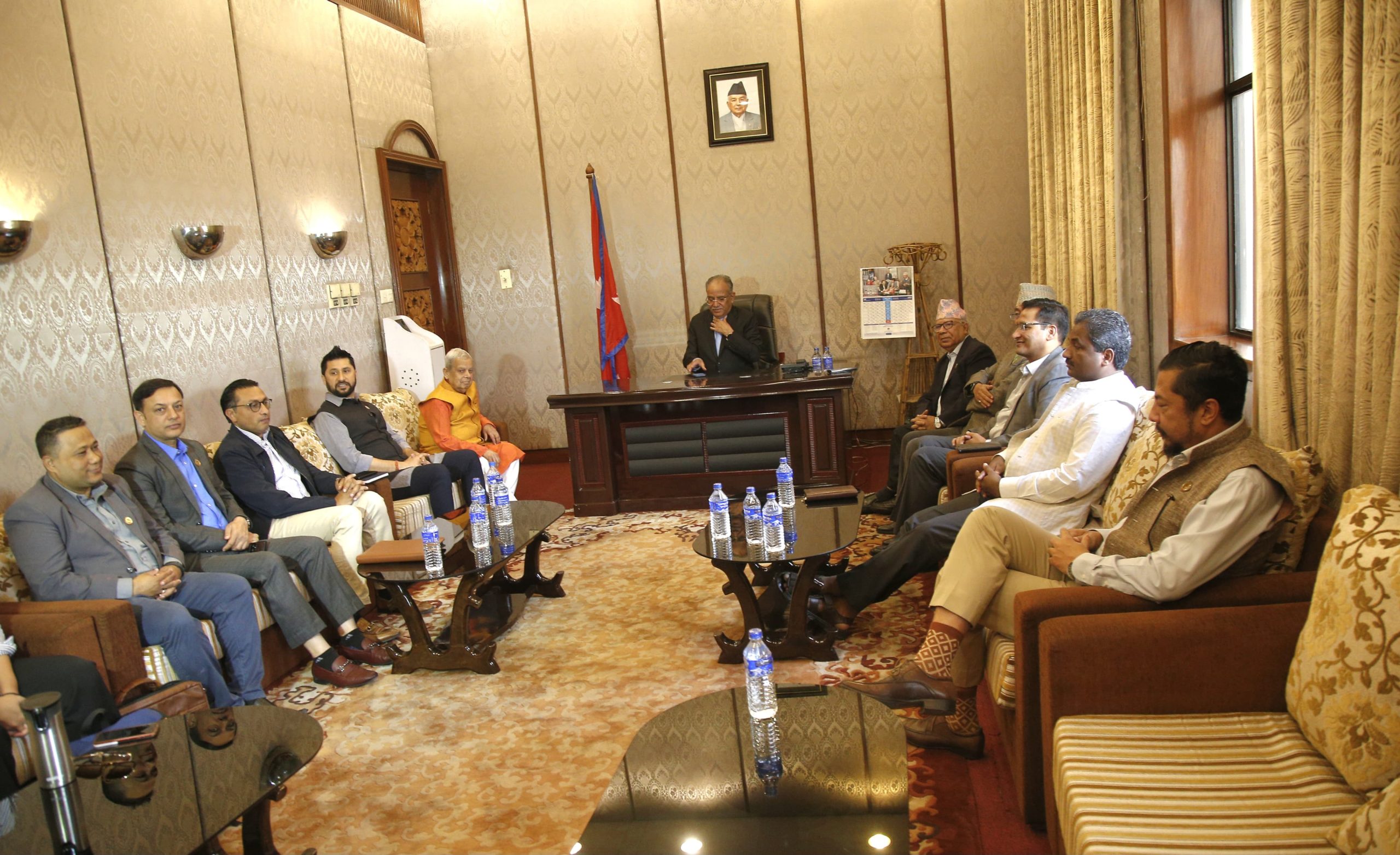 प्रतिपक्ष दलको बैठक बानेश्वरमा सुरु