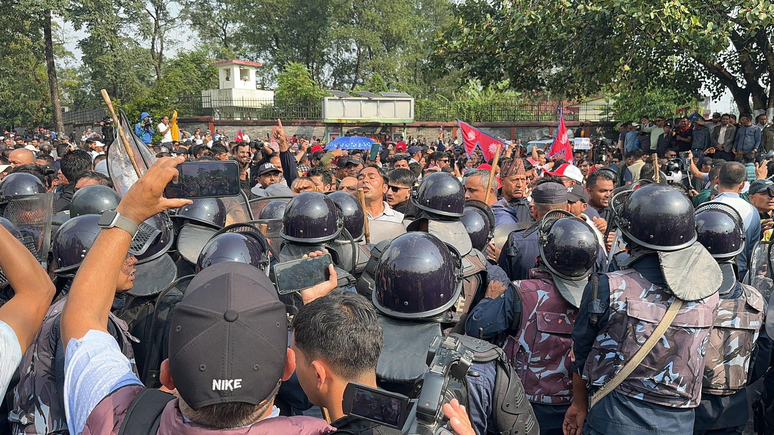 पोखरामा रास्वपाको प्रदर्शन जारी