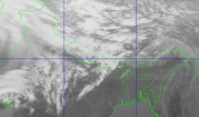 मौसम अपडेट: पश्चिमी र मनसुनी वायुको प्रभाव, बागमती र गण्डकीको पहाडी भेगमा वर्षा र हिमालमा हिमपातको सम्भावना