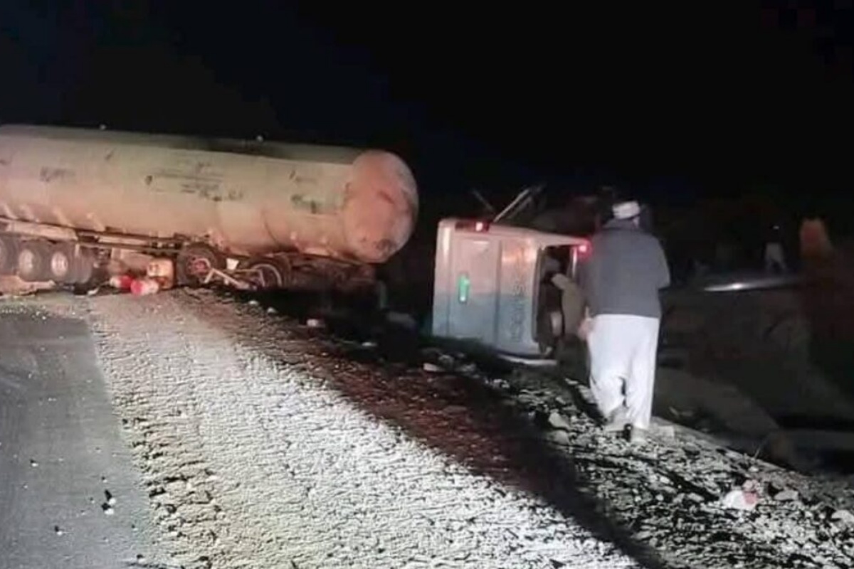 अफगानिस्तानमा बस दुर्घटनामा परी ५० जनाको मृत्यु