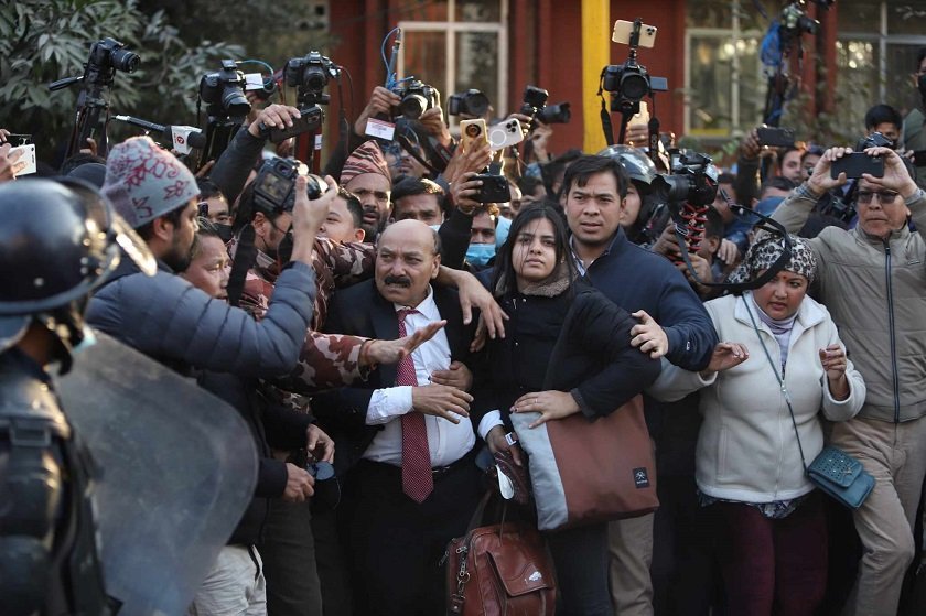 अधिवक्ता त्रिपाठीमाथि आक्रमण गर्ने रास्वपाका सदस्य