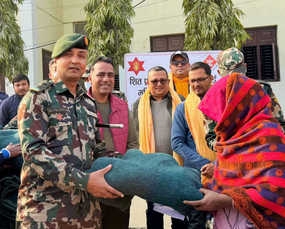 शीतलहरपीडितलाई सेनाको सहयोग