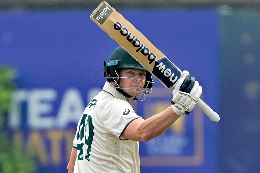 अस्ट्रेलियाका स्टिभ स्मिथले टेस्ट क्रिकेटमा १० हजार रन पूरा गरे