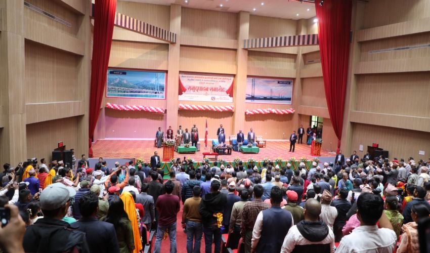 ३२ करोडको सभा गृह, प्रधानमन्त्रीद्धारा उदघाटन