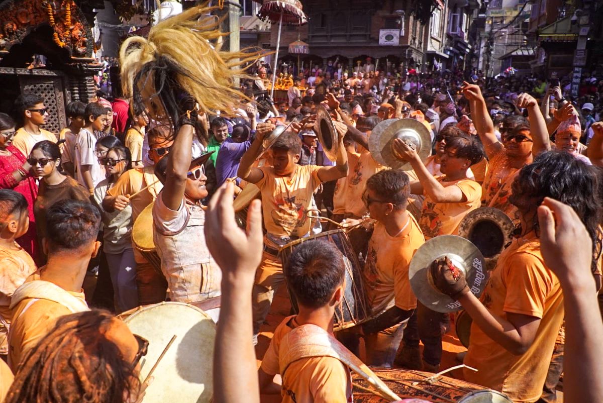 भक्तपुरमा हर्षोल्लासका साथ मनाइयो सिन्दूर जात्रा (फोटोफिचर)