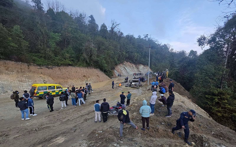 जिपमा करेन्ट लाग्दा ४ जनाको ज्यान गयो, दुई घाइते