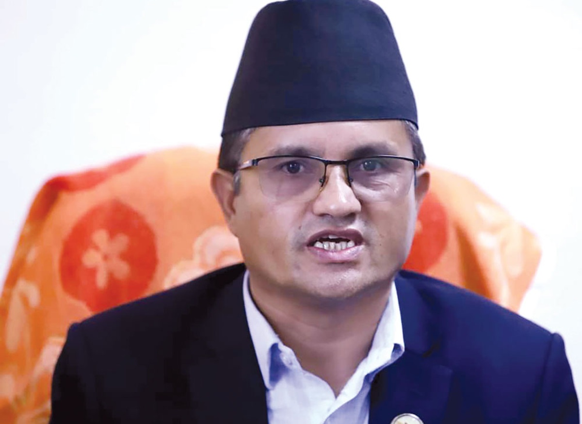 एमाले नेता थापाले रास्वपालाई भने- ‘न्यायालयको फैसलाविरुद्ध रुवाबासी किन ?’