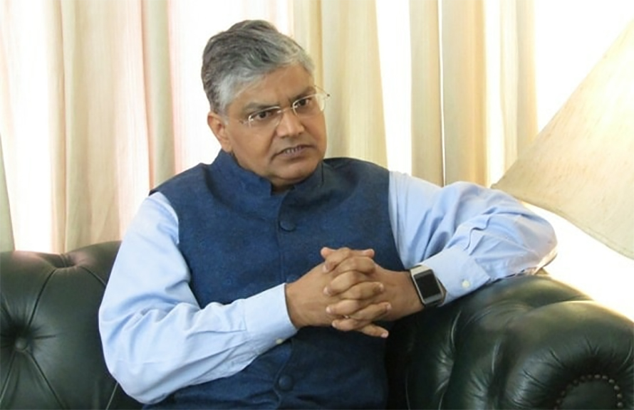 काठमाडौँ आइपुगे चीनका लागि भारतीय राजदूत रावत