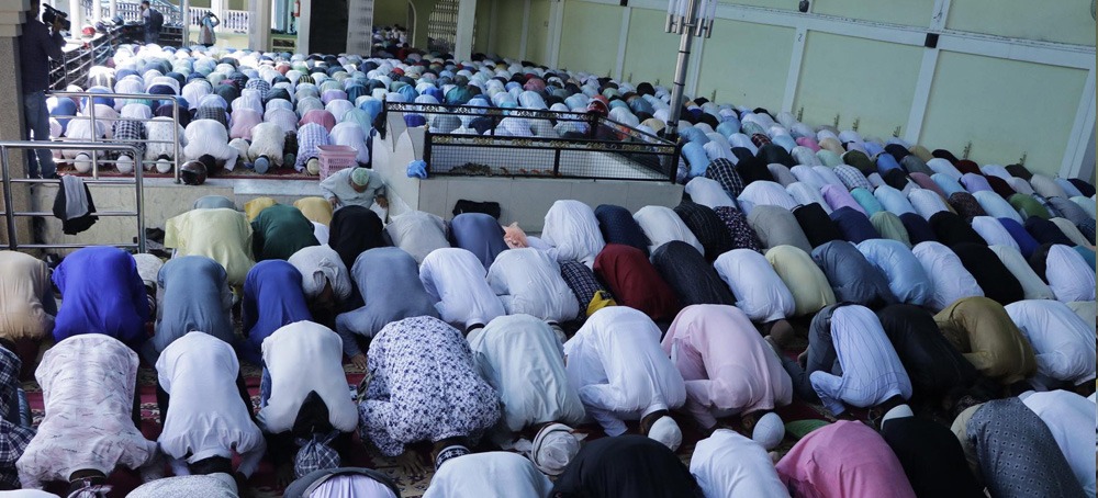 देशभरका मुस्लिम समुदायले आज बकर ईद मनाइँदै