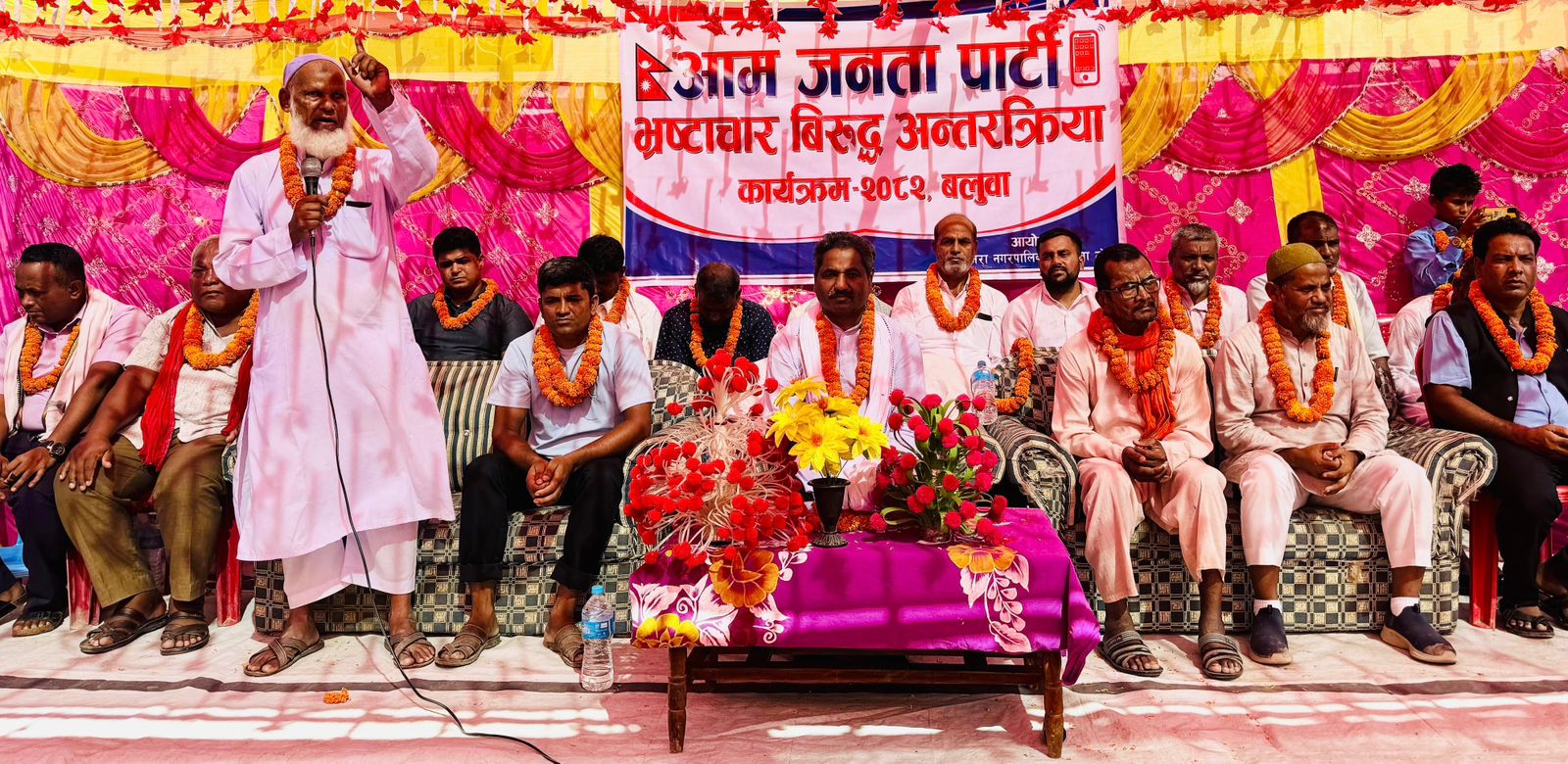 ओली नेतृत्वको सरकार गफाडीहरुको झुण्ड भयो : प्रभु साह