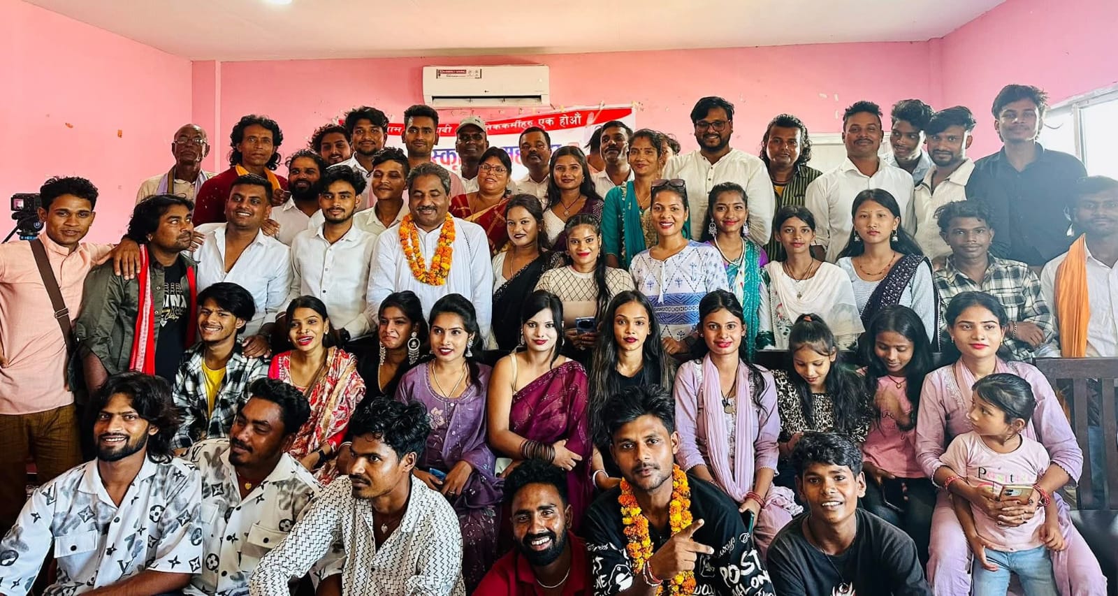 कला क्षेत्रको विकासका लागि सरकारले चासो दिएन् : प्रभु साह