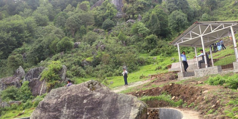 भोजपुरको ‘किरातेश्वर ढुङ्गे बगैँचा’ पर्यटकको आकर्षणको केन्द्र बन्दै