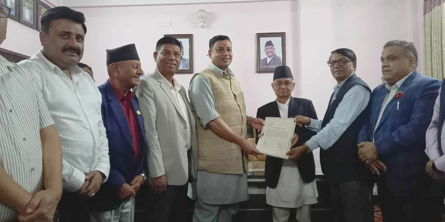 बागमतीको मुख्यमन्त्रीका लागि कांग्रेसका बानियाँको दाबी पेश