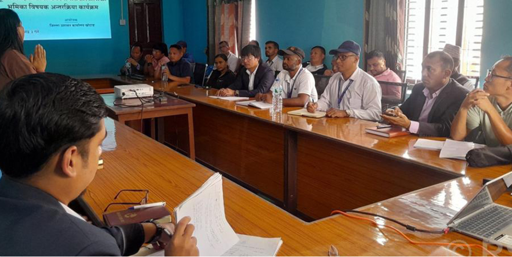 सूचना अधिकारी आफैँ सूचनाविहीन, कार्यालयभित्रकै प्रमुखहरूले सूचना नदिएकाे गुनासो