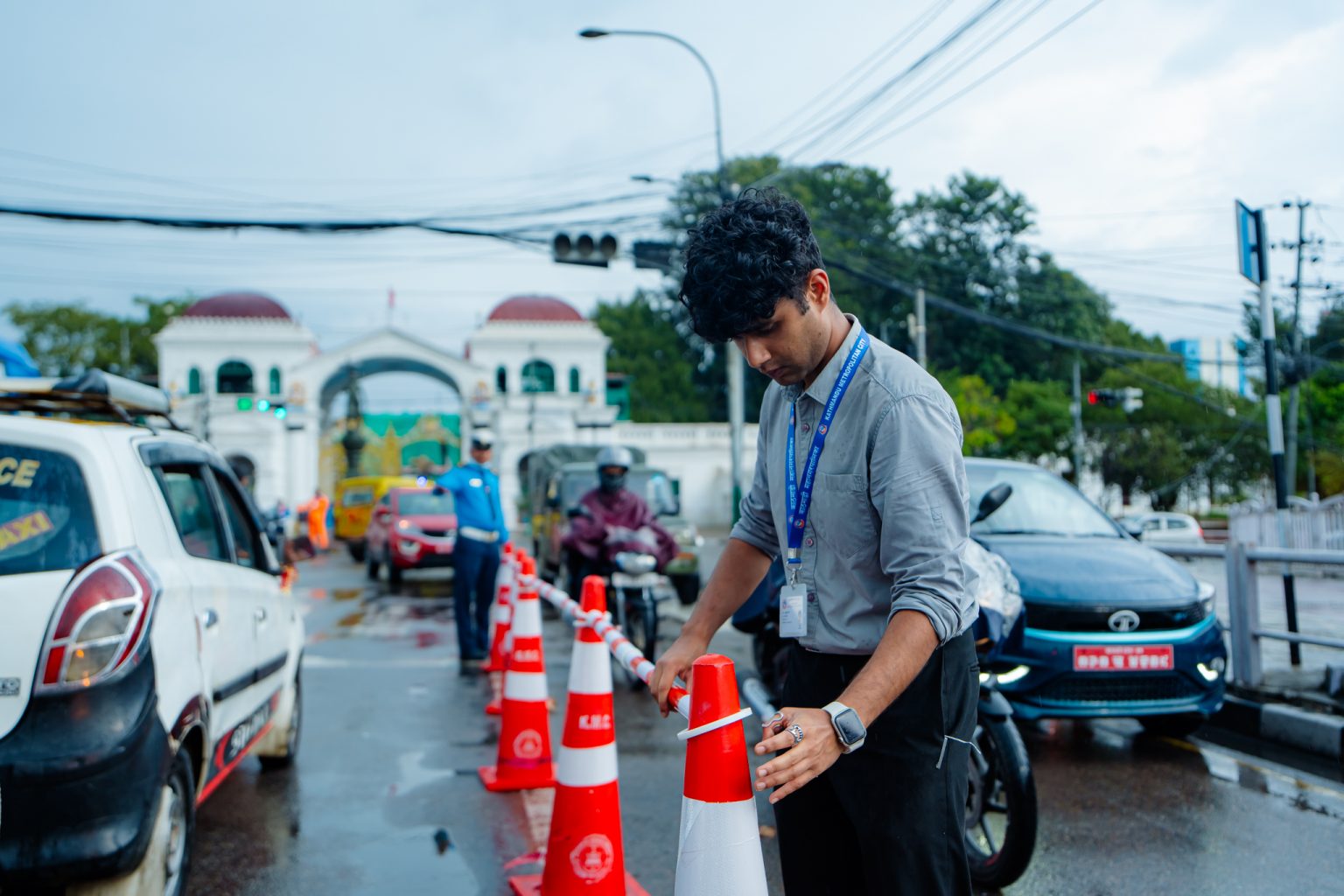 ट्राफिक व्यवस्थापनमा सघाउँदै काठमाडौं महानगर
