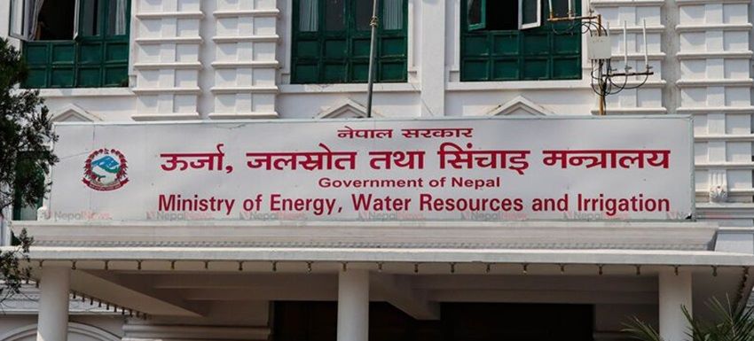 ‘चोरी गरेका सामग्री तत्काल फिर्ता गर्नु’