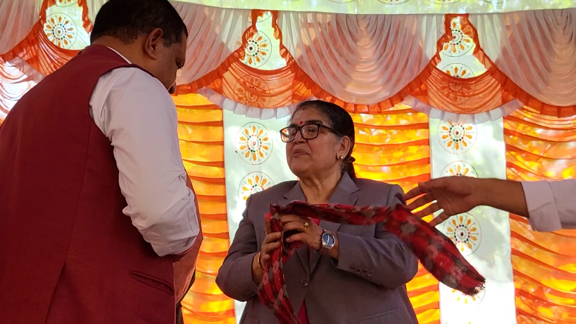 मधेशका नवनियुक्त मुख्यमन्त्री सोनलले लिए शपथ