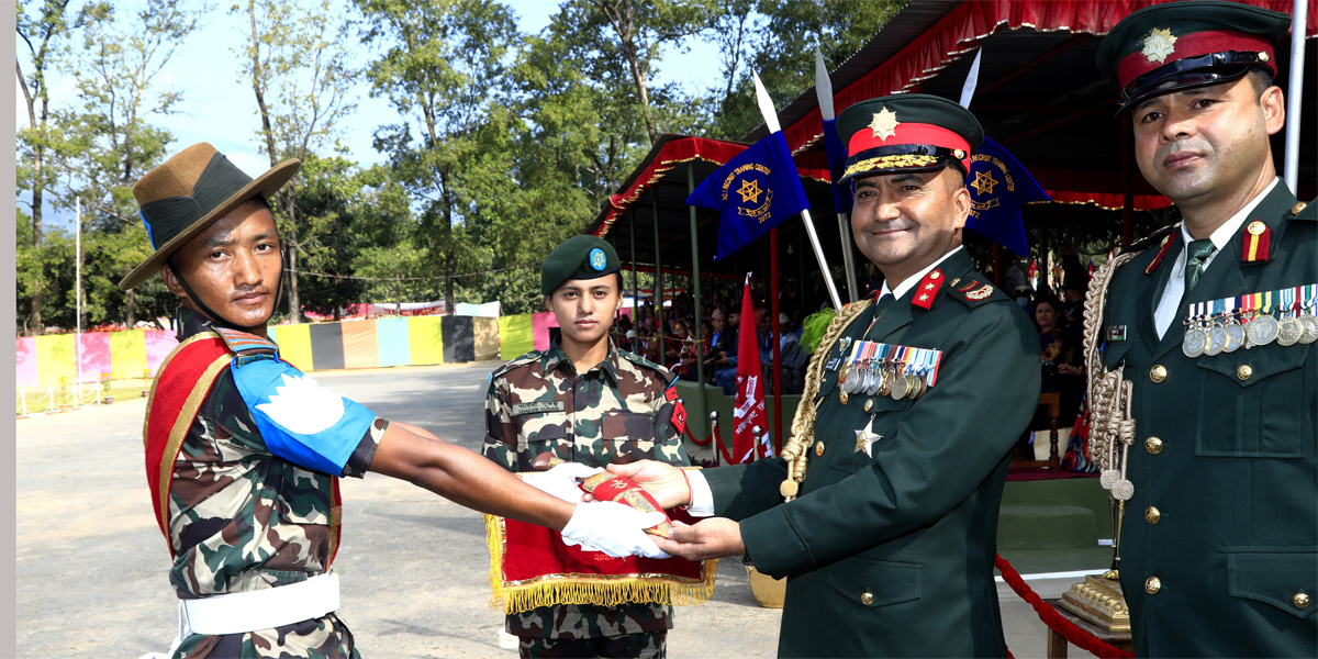 दुई हजार चार सय ५१ सैन्य दीक्षित