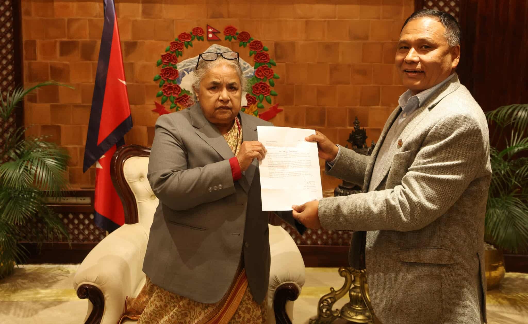 घिसिङले दिए मन्त्री पदबाट राजीनामा