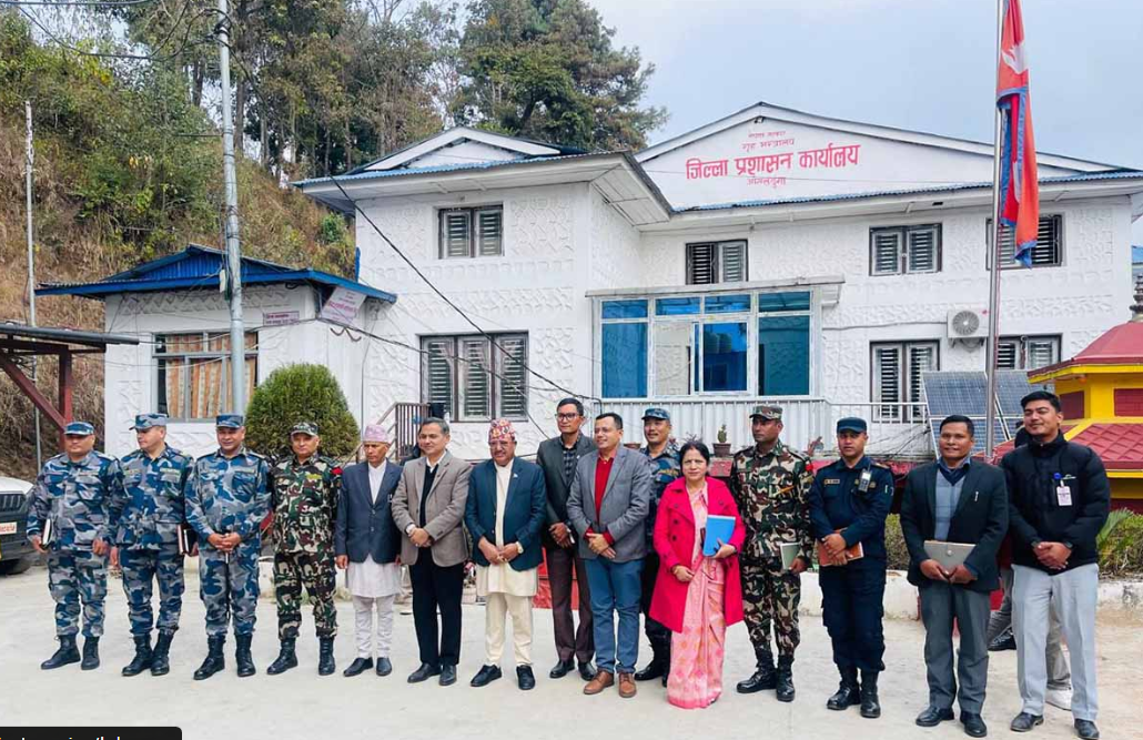 ढुक्क भएर मतदान गर्नुस्: गृहमन्त्री अर्याल