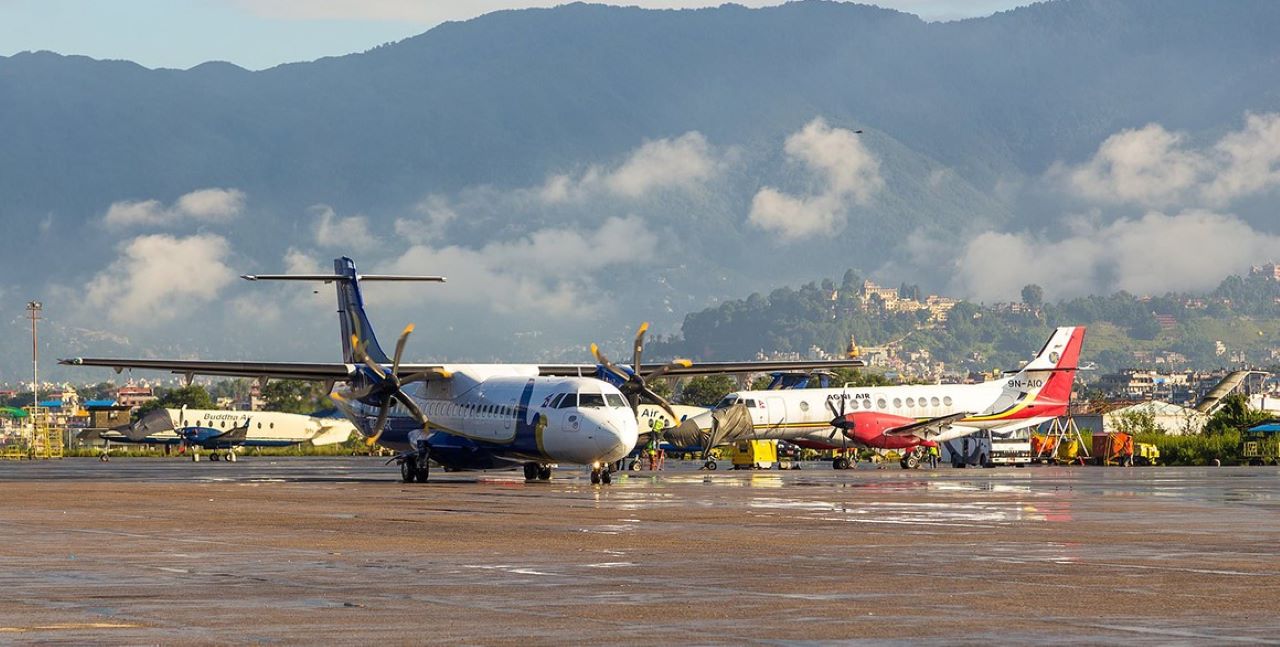 प्रतिकुल मौसमका कारण उडान प्रभावित, धेरै विमान गन्तव्यमा अवतरण नगरी डाइभर्ट