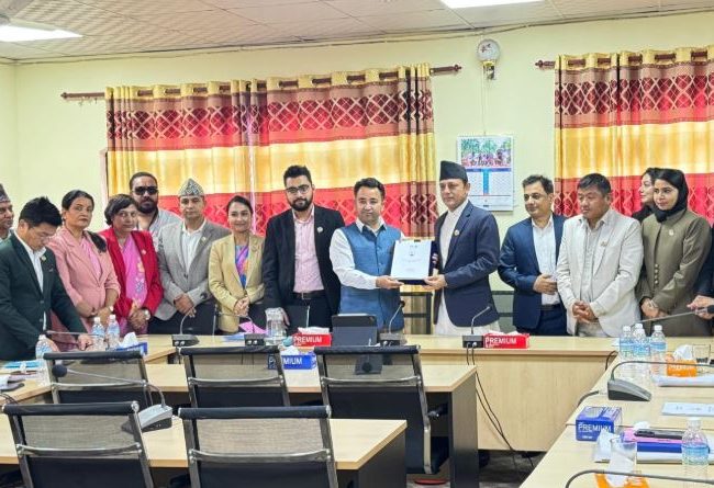 प्रतिनिधि सभा नियमावली मस्यौदा प्रतिवेदन सभामुखलाई हस्तान्तरण