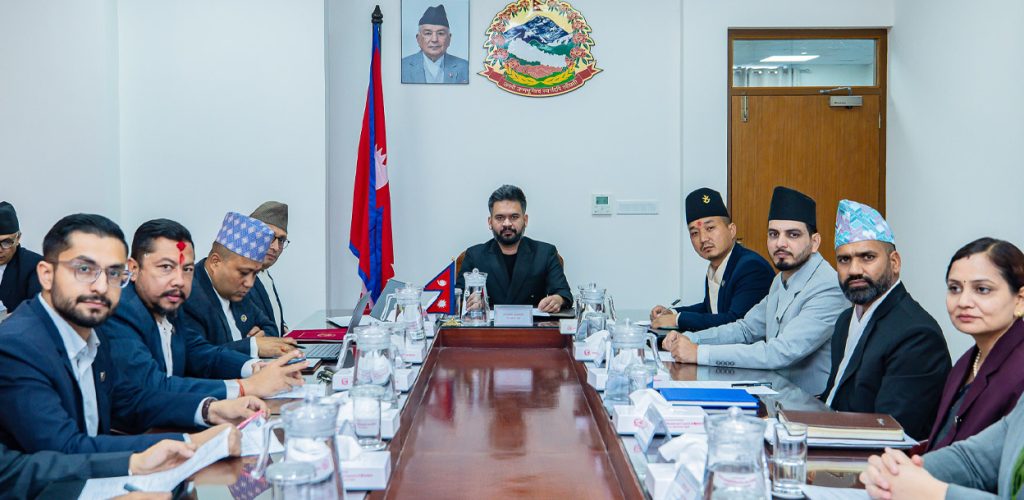 मन्त्रिपरिषद्‌को मर्यादाक्रम हेरफेर, को कतिऔं नम्बरमा ?