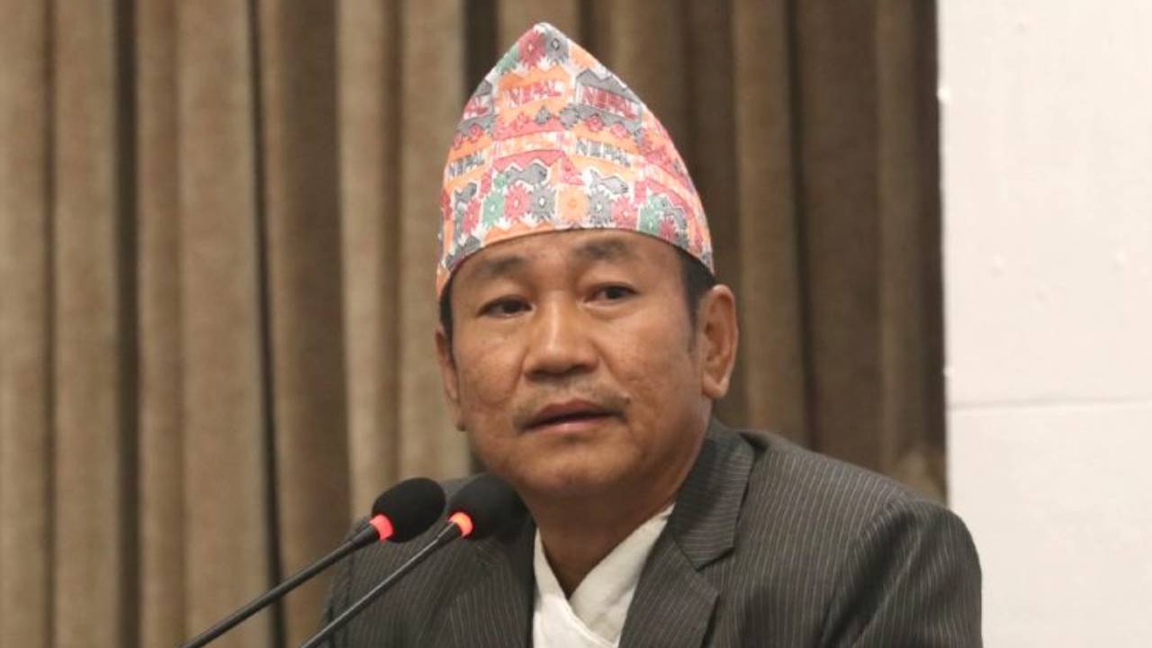 सुकुमबासी बस्ती भत्काइप्रति हर्क साम्पाङको आक्रोश, सरकारलाई कडा प्रश्न