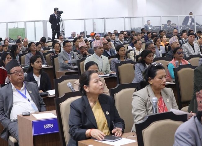 प्रतिनिधिसभा बैठक बैठक आज पनि बस्दै, अर्थमन्त्रीले आर्थिक सर्वेक्षण पेस गर्ने कार्यसूची