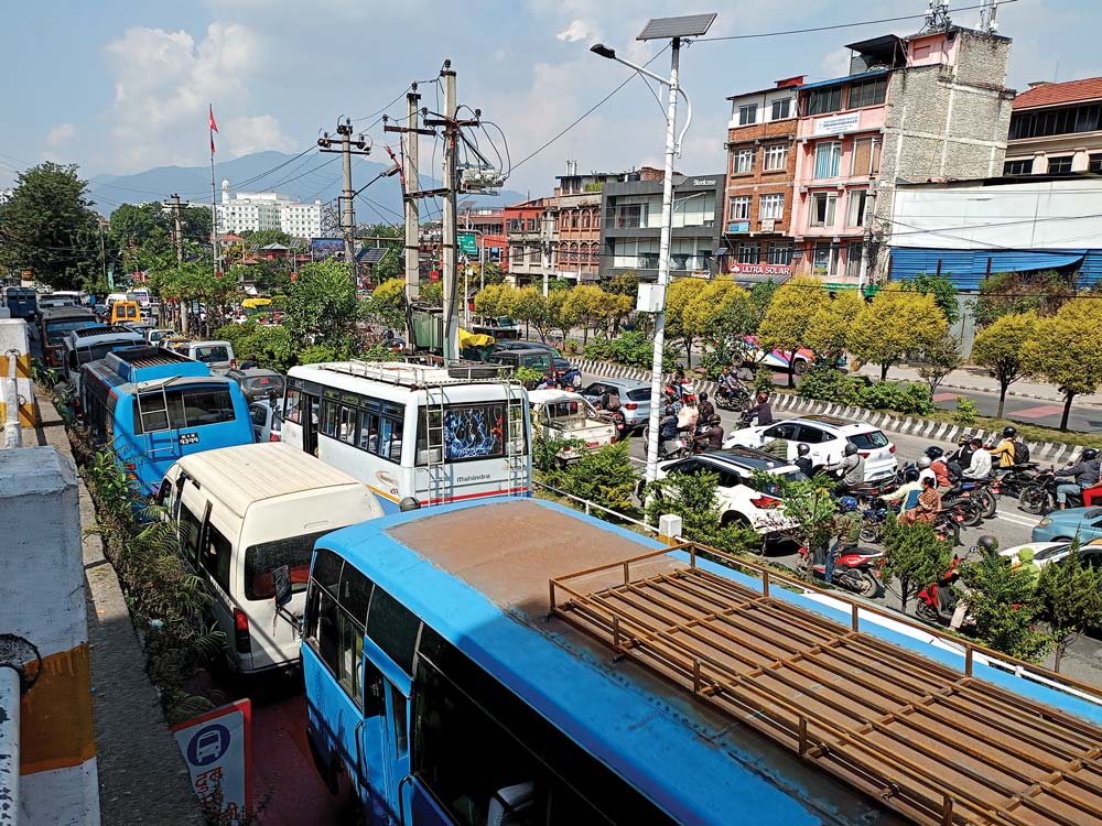 ‘देशभर दर्ता भएका सवारीसाधनको सङ्ख्या ६२ लाखभन्दा बढी’