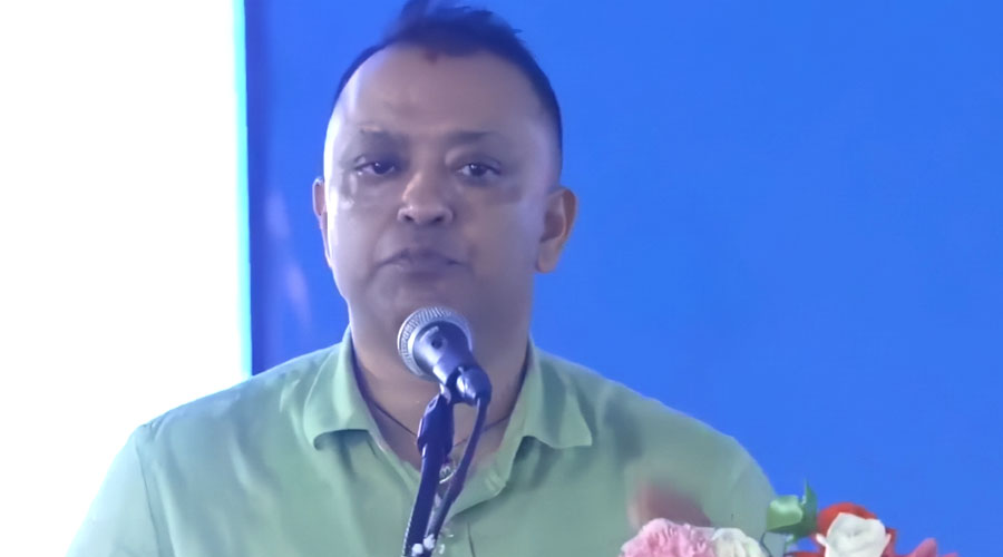 आफ्नो पार्टीभित्रको फोहोर हटाएर सफा हुन चाहन्छौंः गगन थापा