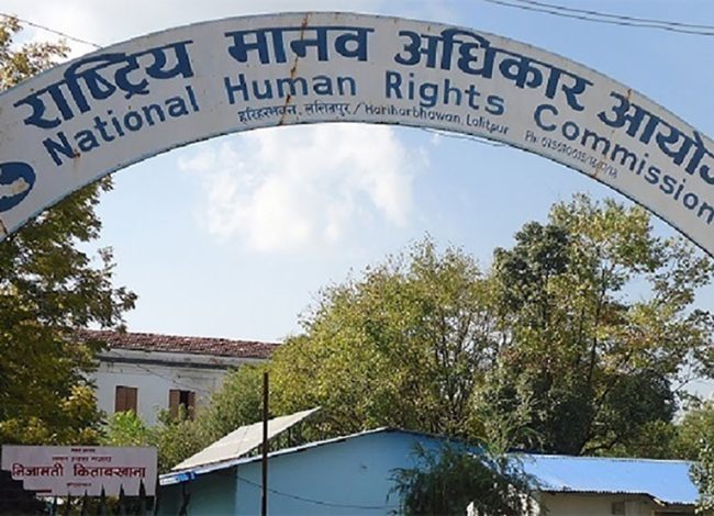 धर्नामा बसेकाको स्वास्थ्य र सुरक्षाको व्यवस्था गर्न मानव अधिकार आयोगको आग्रह