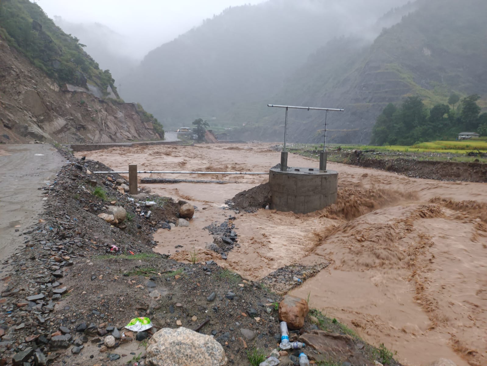 रसुवा बाढीपछि सात जिल्लामा १५७ शव फेला, ४१ जना अस्पतालमा उपचाररत