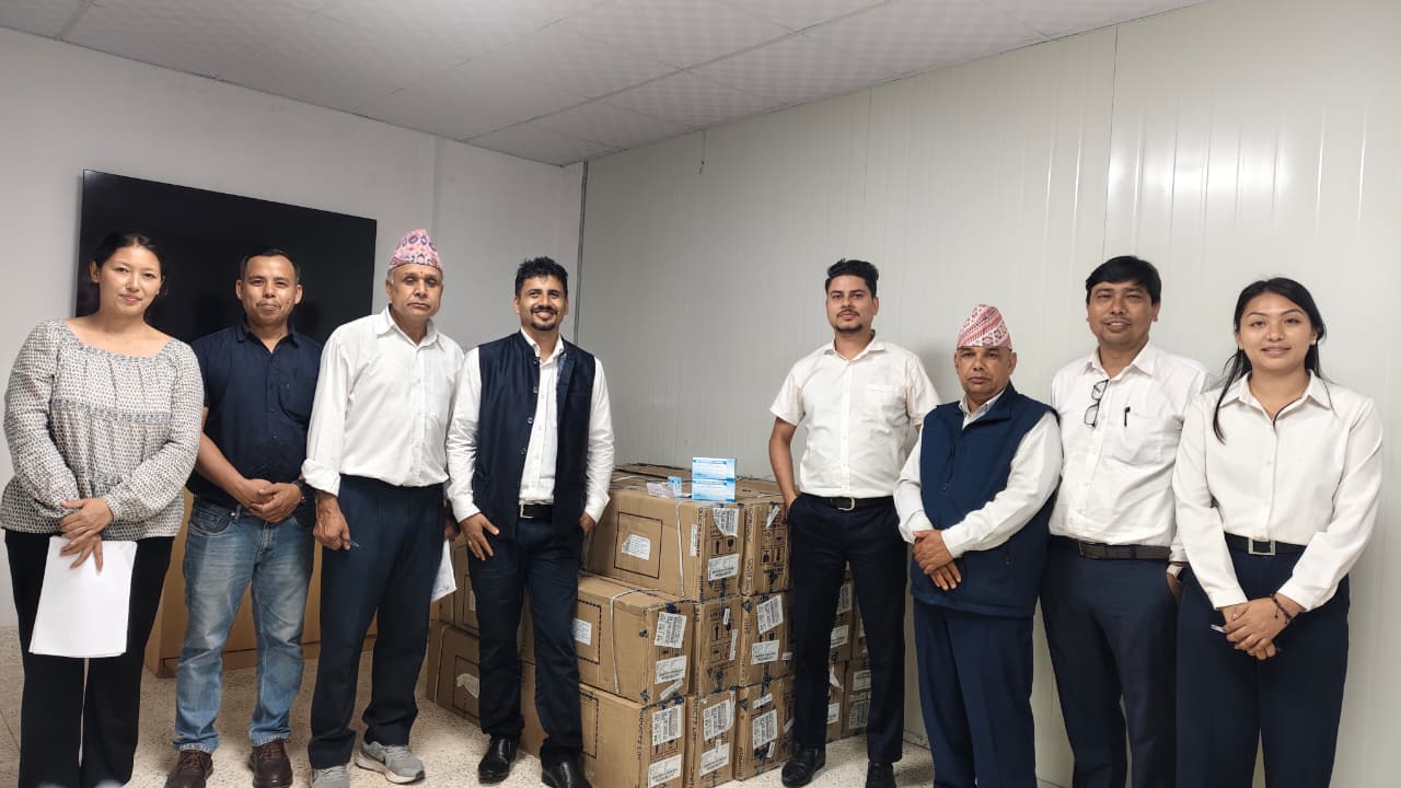सर्पदंश र रेबिजविरुद्धका औषधि केन्द्रीय भ्याक्सिन स्टोरमा आइपुग्यो