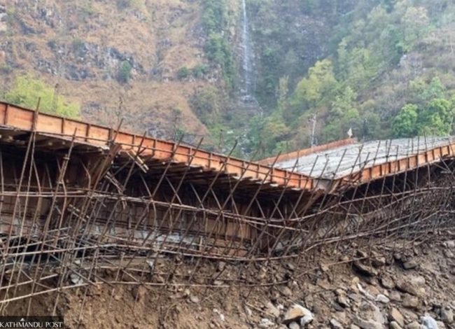 ५० प्रतिशत काम सम्पन्न भएका अलपत्र आयोजना ‘अन्तिम मौका’ मा, ठेकदारलाई म्याद थप्ने सरकारको निर्णय विवादमा