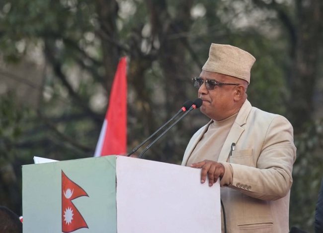 कांग्रेस महाधिवेशन: महामन्त्रीमा चर्चा गरिएका मधु आचार्यद्वारा उपसभापतिमा उम्मेदवारी घोषणा