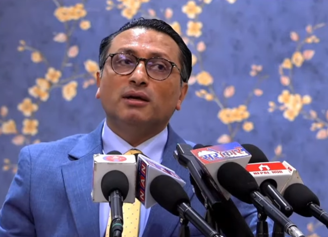 आर्थिक सुधारका लागि चालु आवमा २७ नयाँ कानुन ल्याउँछौं : अर्थमन्त्री वाग्ले